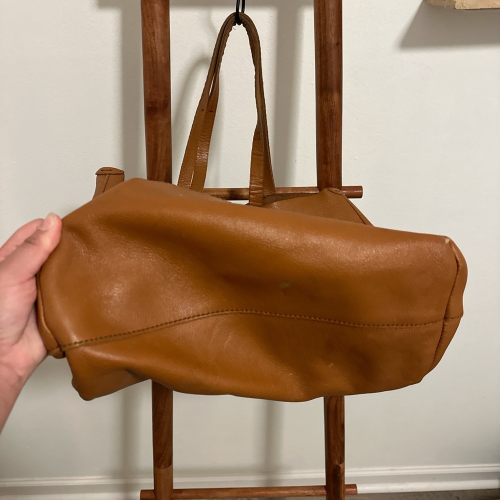Vintage brown leather tote - Picture 6 of 9